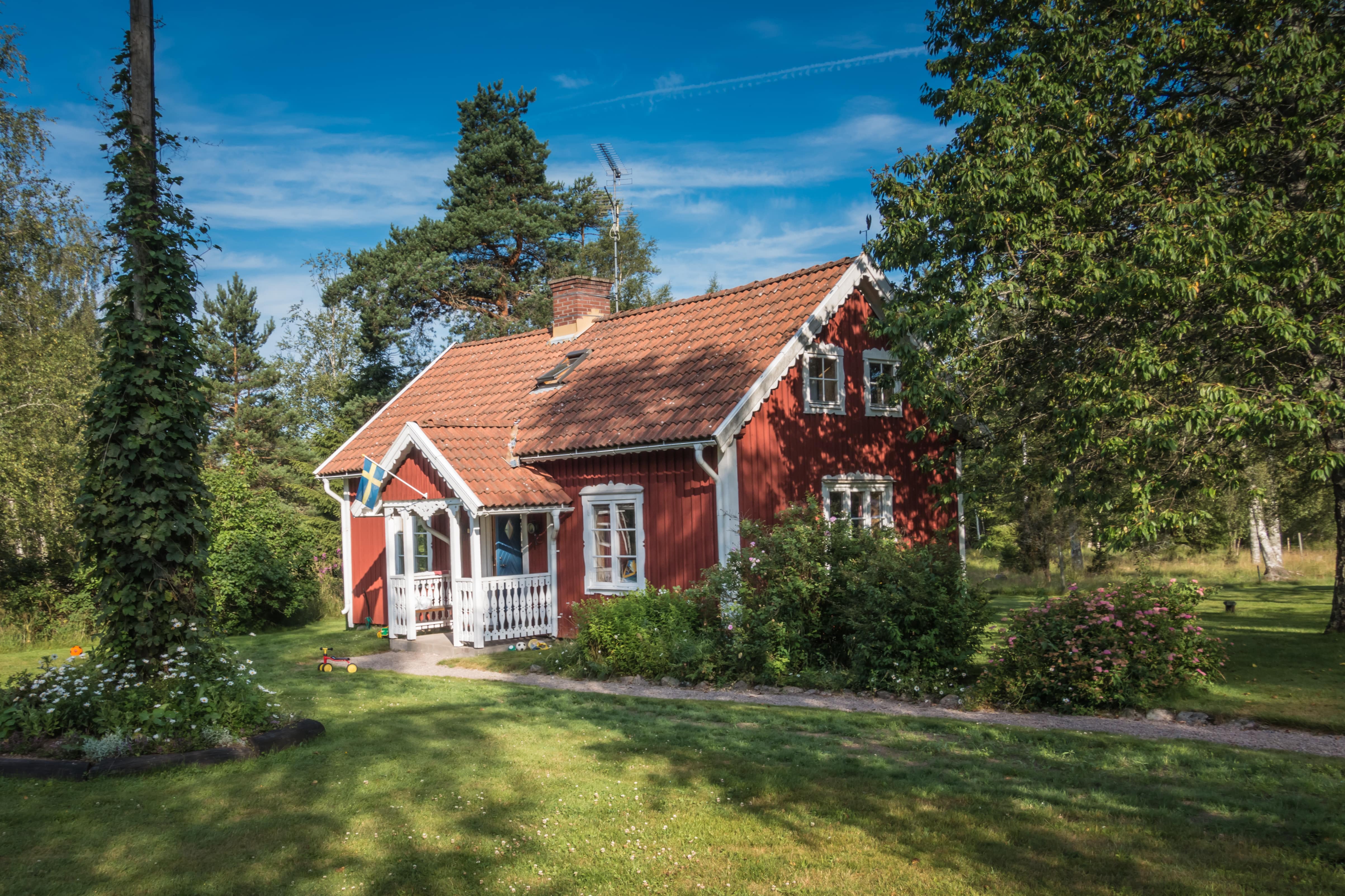 Forkæl familien med et luksussommerhus i Sverige