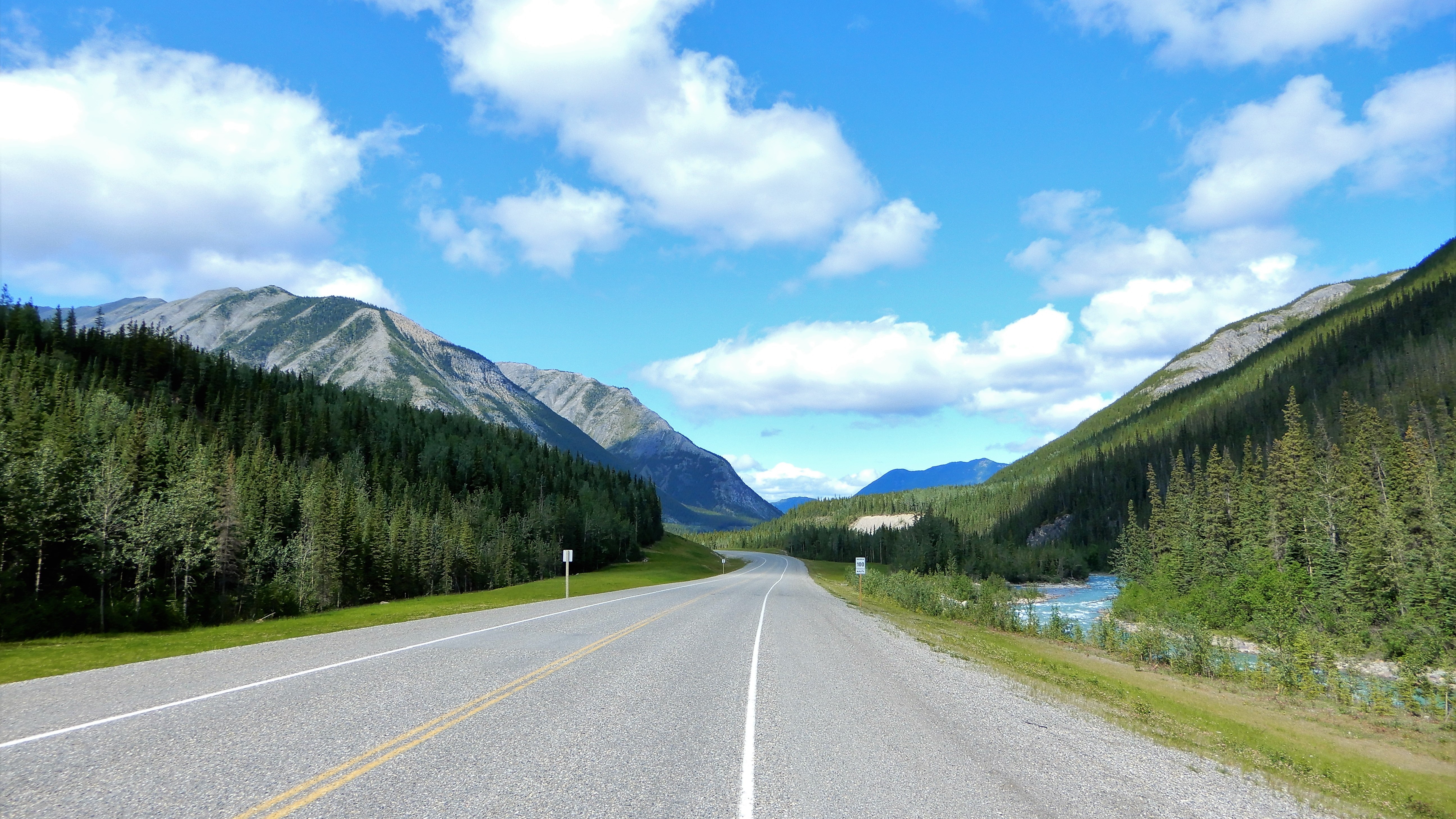 Road Trips Across Canada: Exploring The Country By Car