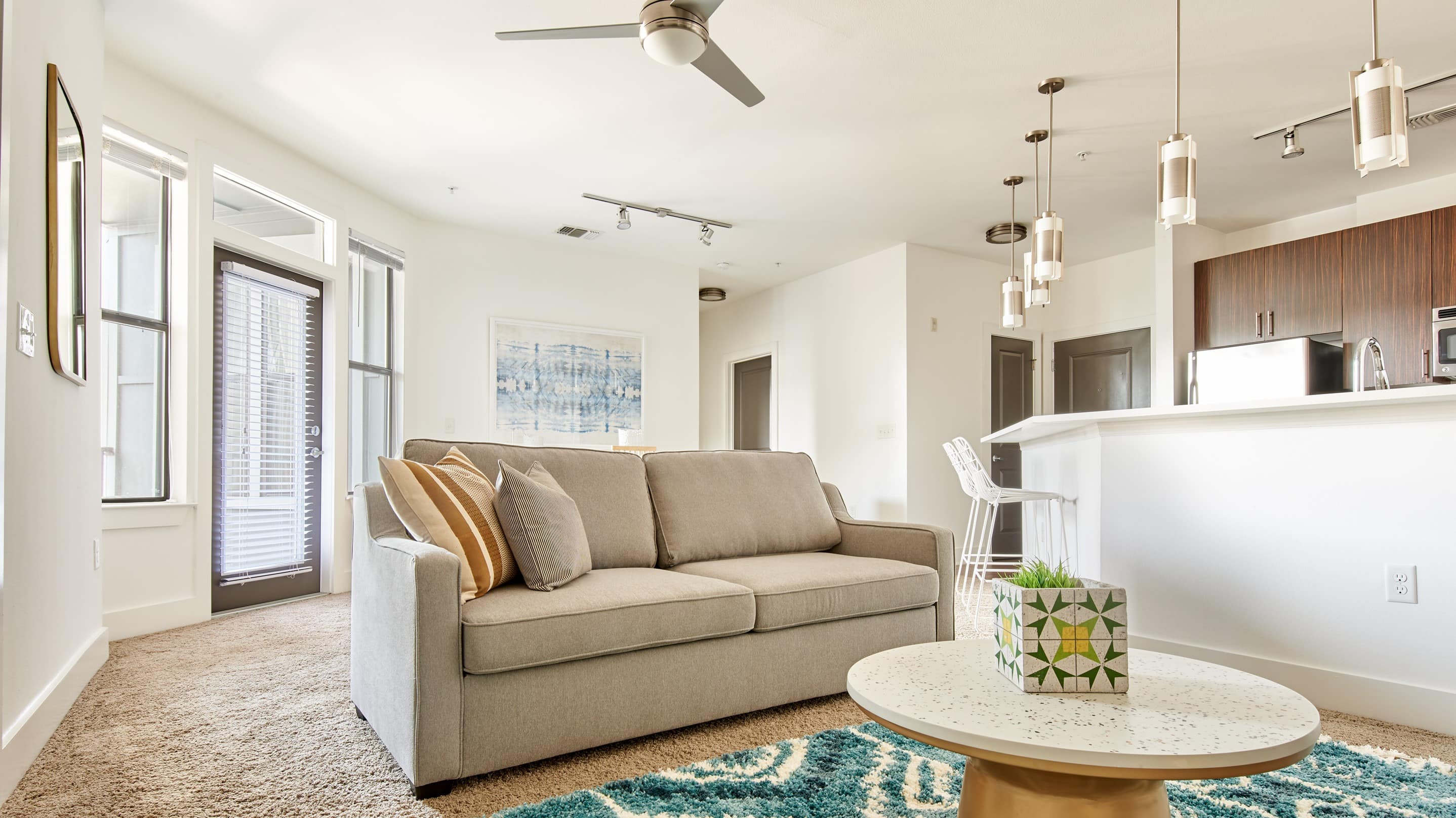 Locate ideal condos for rent in Orlando