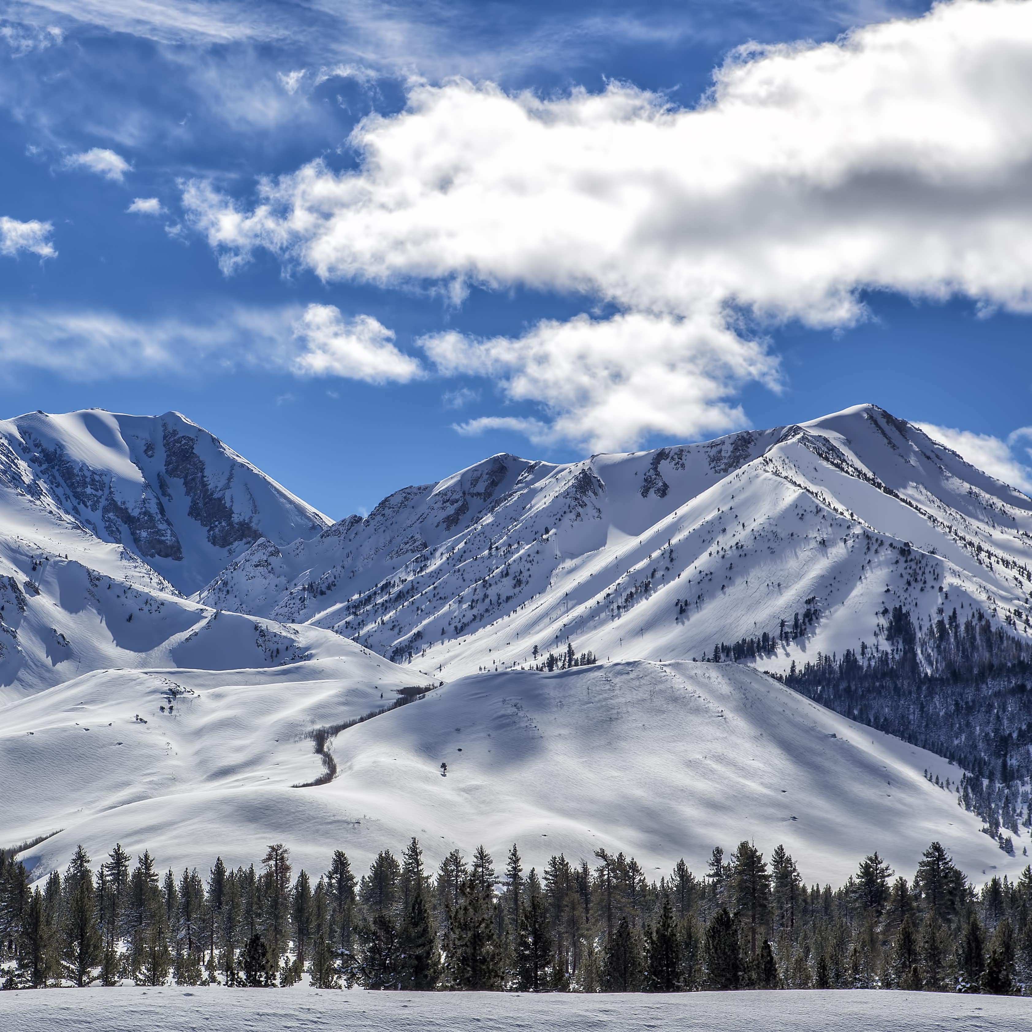 Wide view of Mammoth Mountain in California, USA