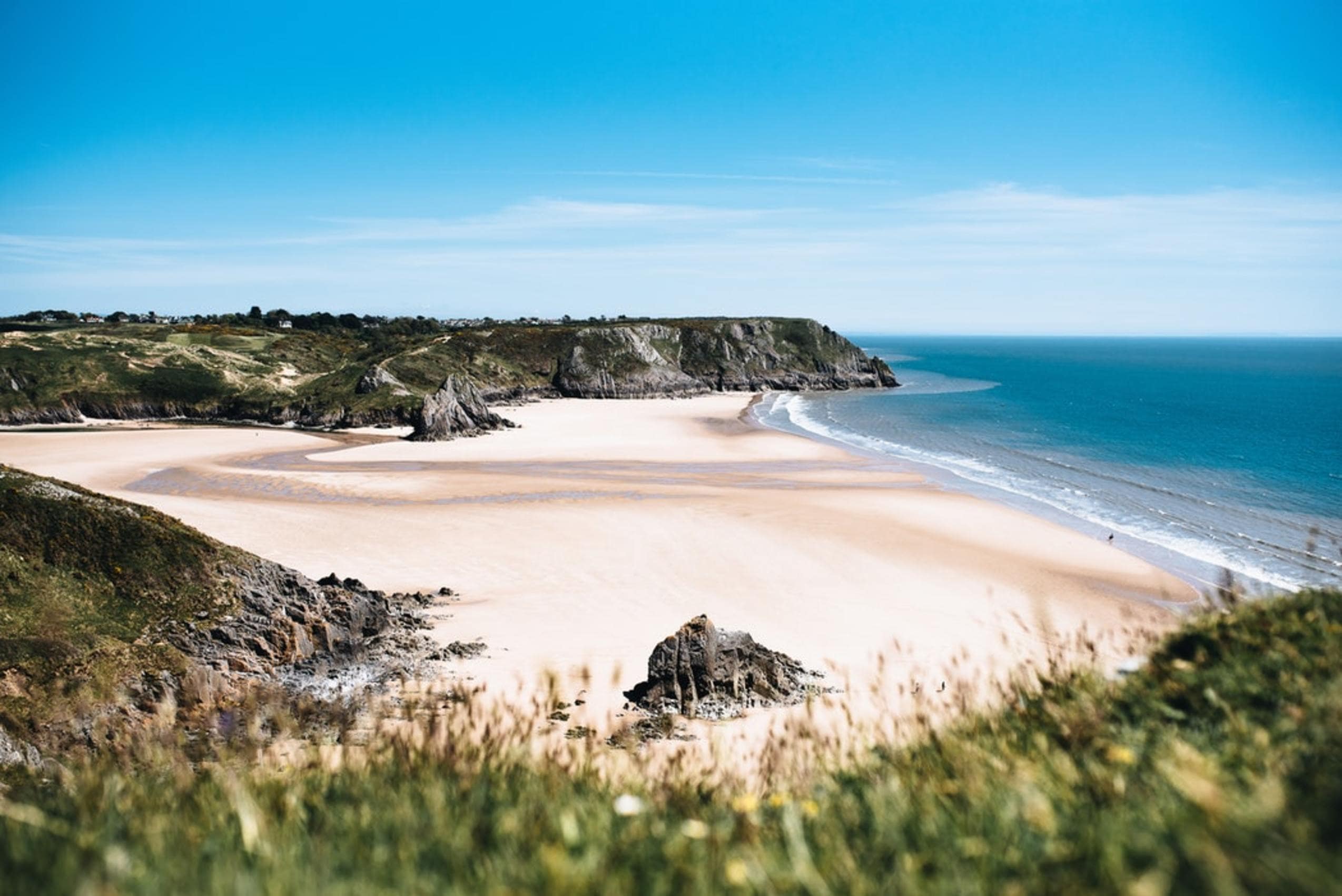 Find cheap cottages by the Welsh coast