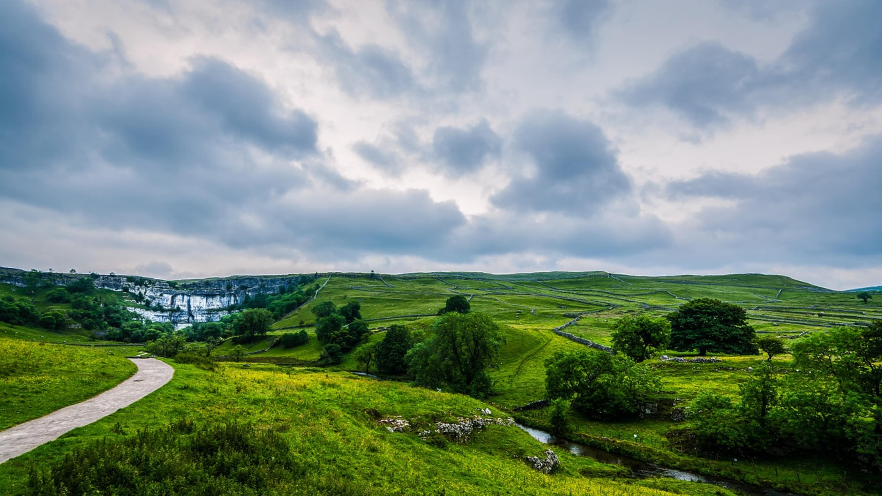 The green country of the Yorkshire Dales
