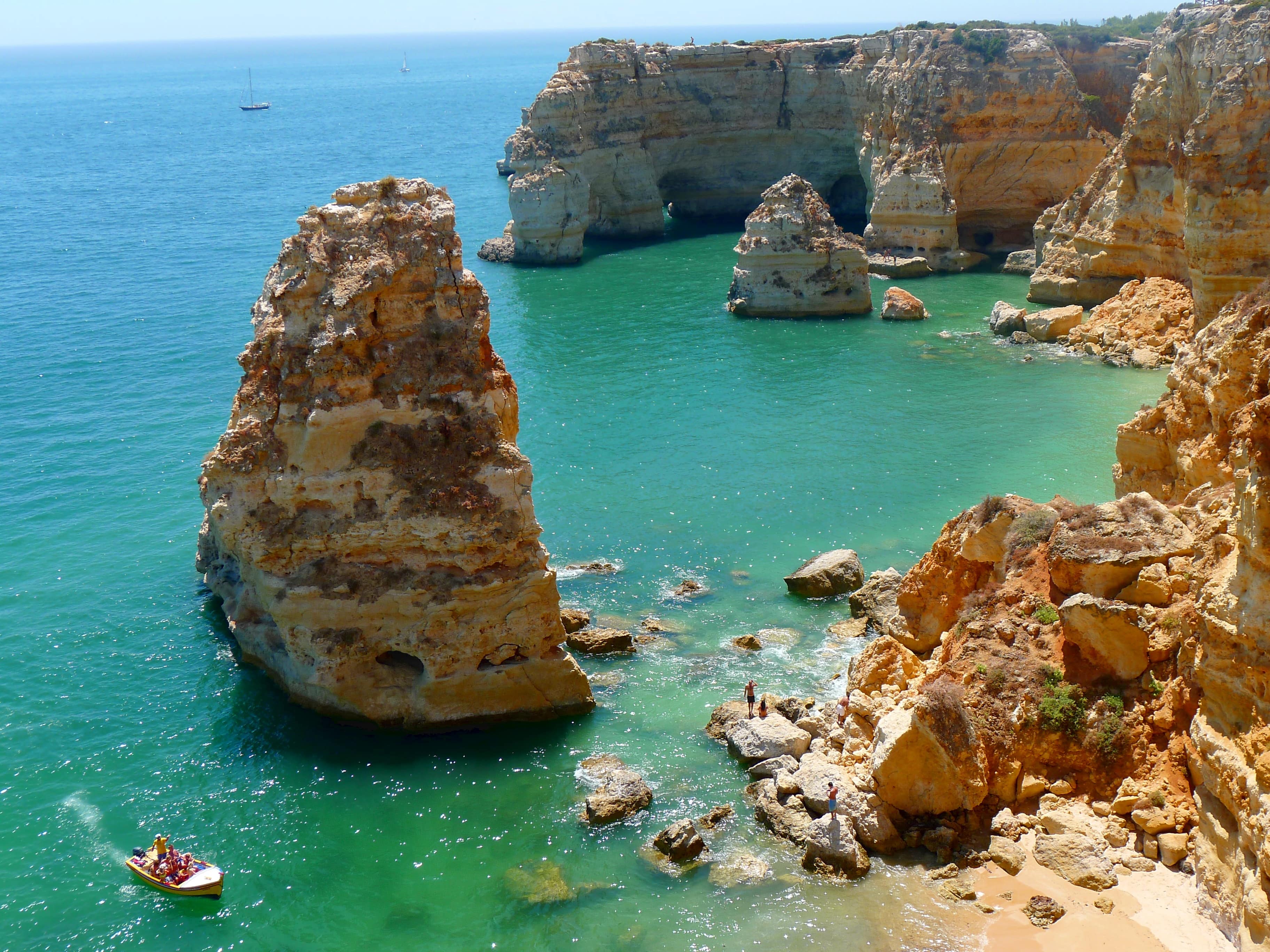 Take in the magnificent sights on your kids go free holiday in Algarve