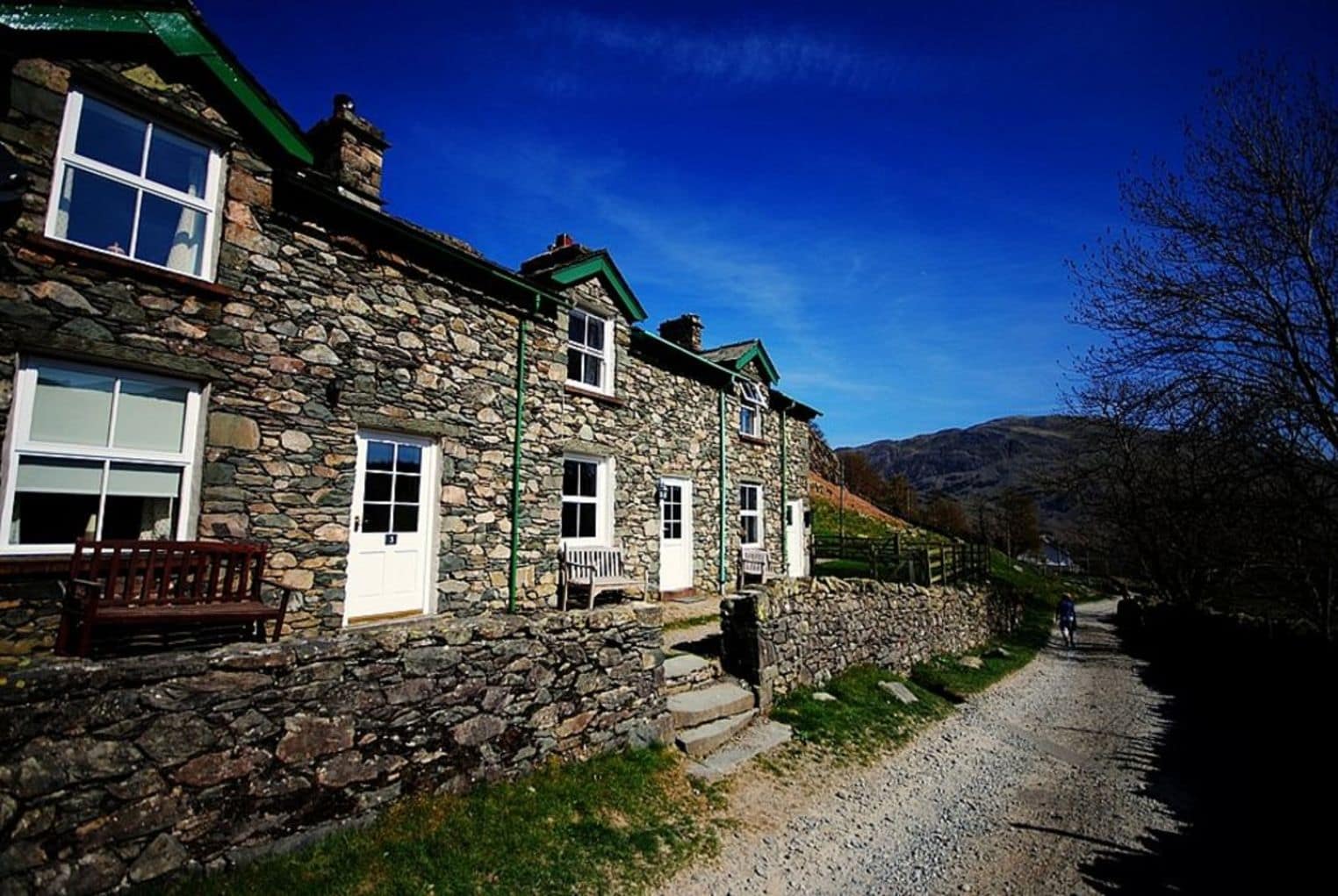 How to book holiday cottages in the Lake District
