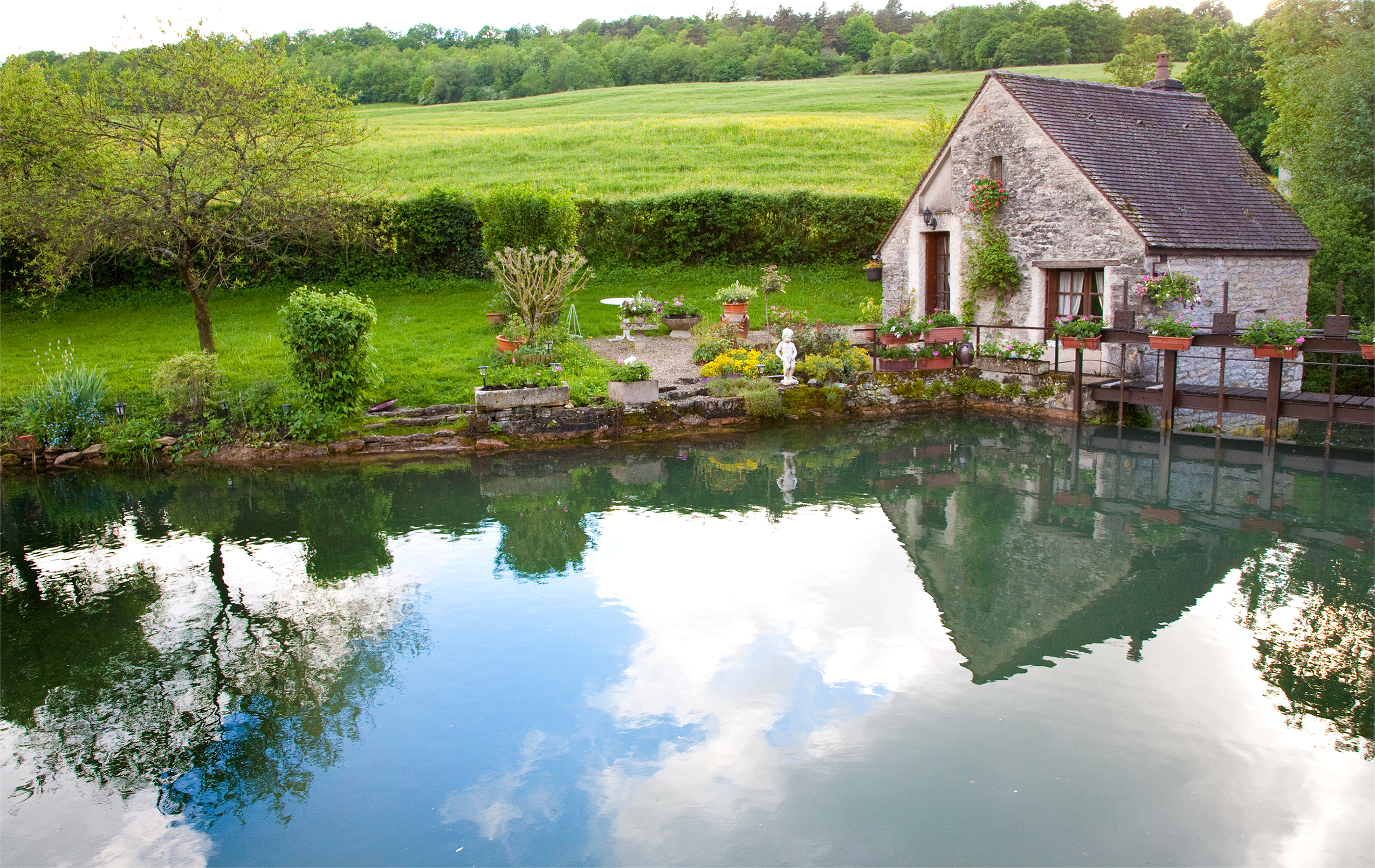There are many holiday rentals that offer baby-friendly facilities, such as this cottage in Devon