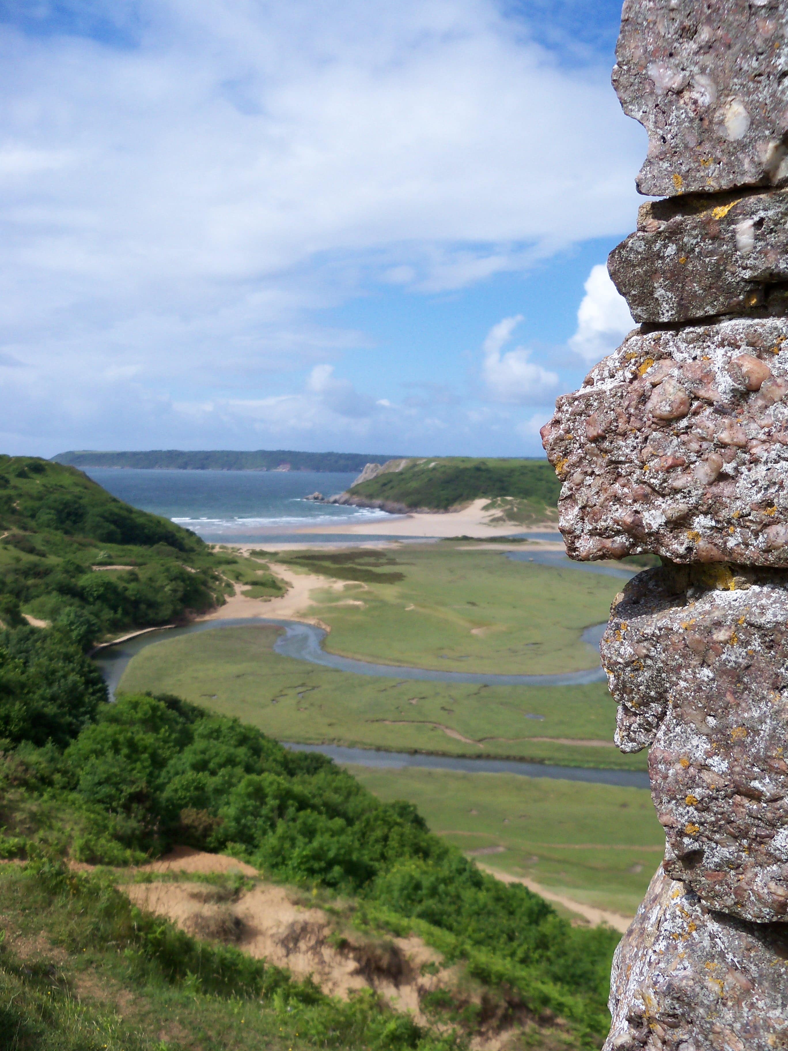 A stay in a West Wales cottage will give you access to beautiful Welsh countryside like the Gower Peninsula
