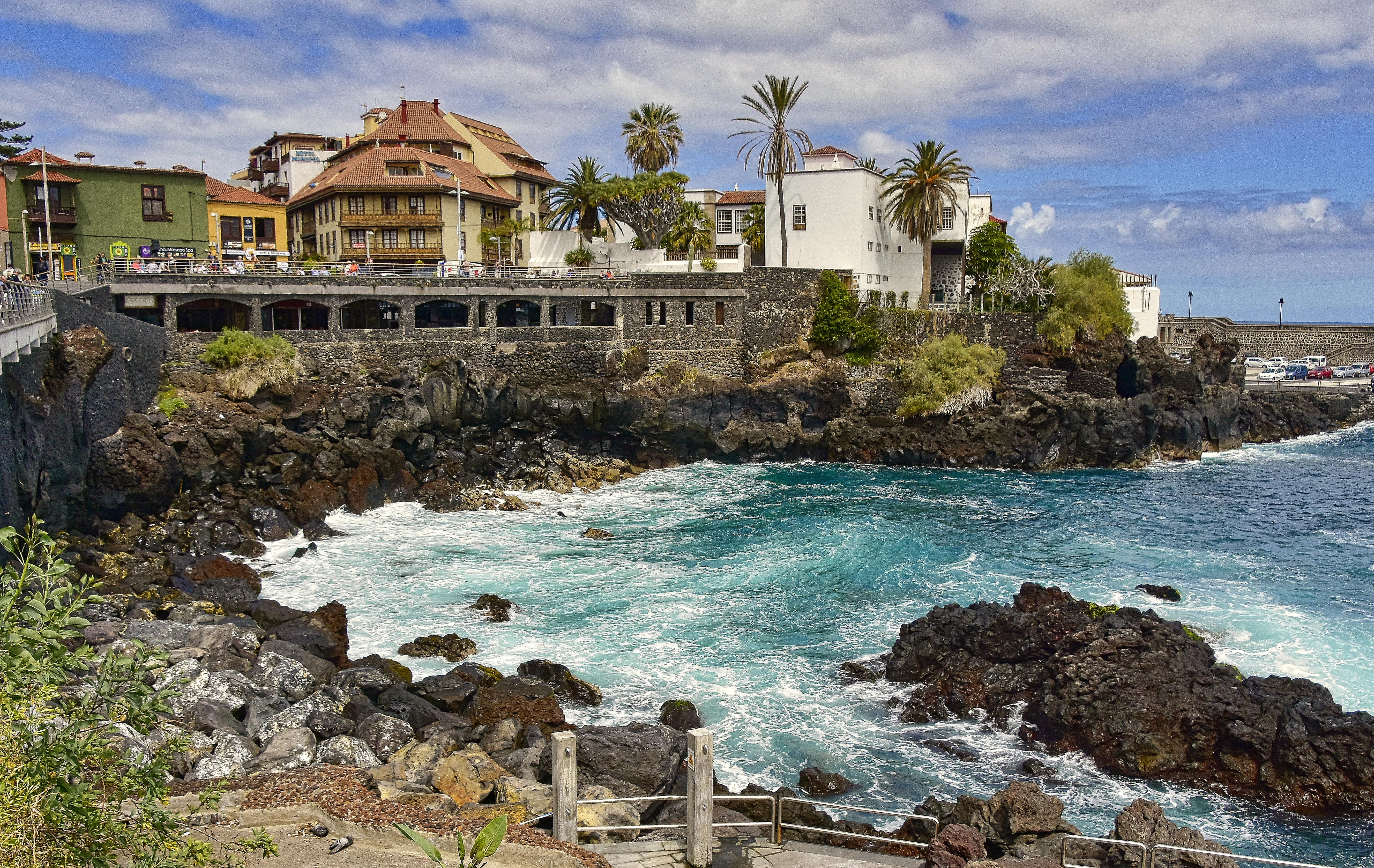 Villas to rent in Tenerife, where summer is all year long