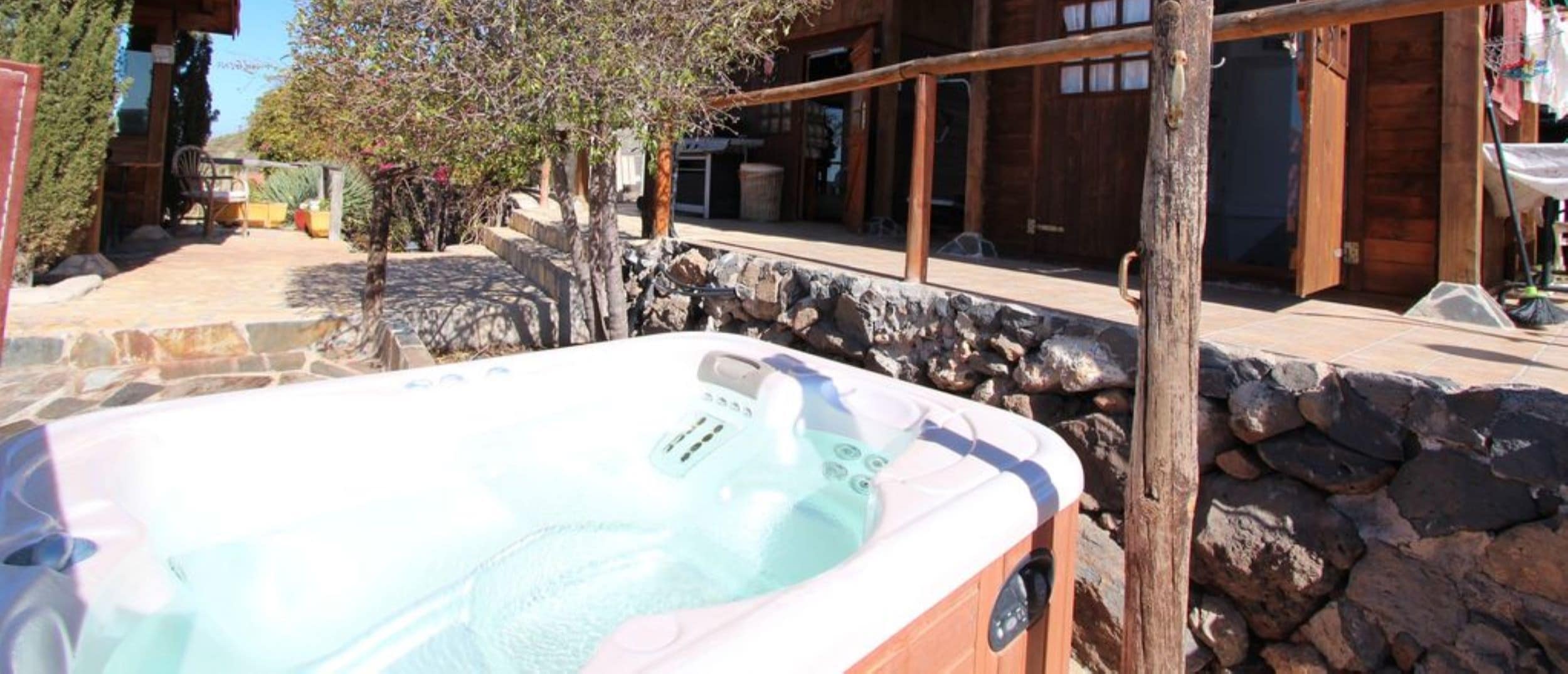 Decídete a alquilar una cabaña con jacuzzi