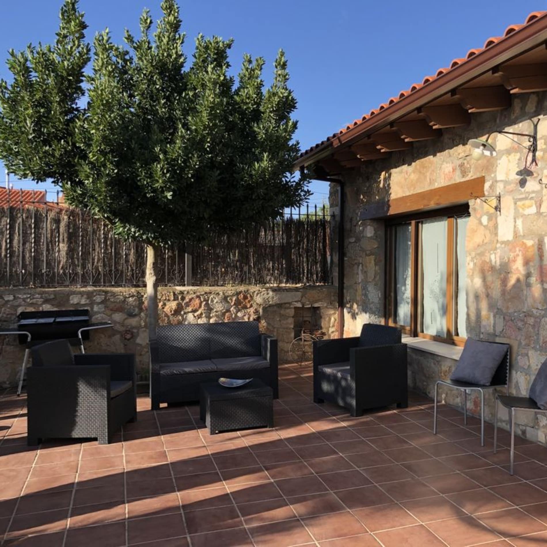 Casa rural en Zamora con amplio patio exterior