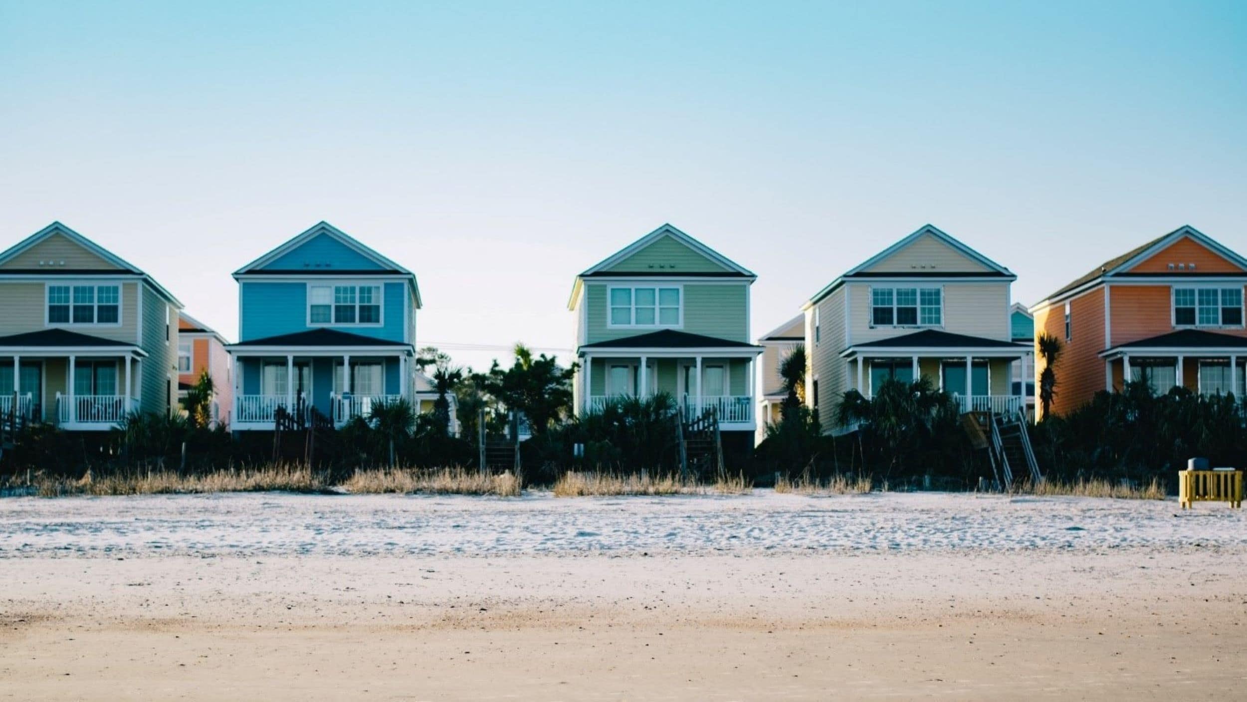 Elige la casa de playa pequeña ideal