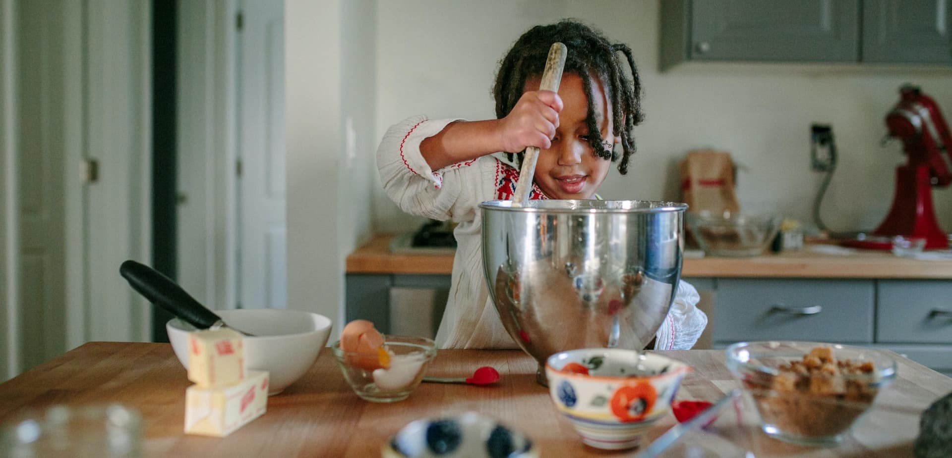 Kook- en bakwedstrijdjes met het gezin en leuke uitdagingen in de keuken om thuis van te genieten