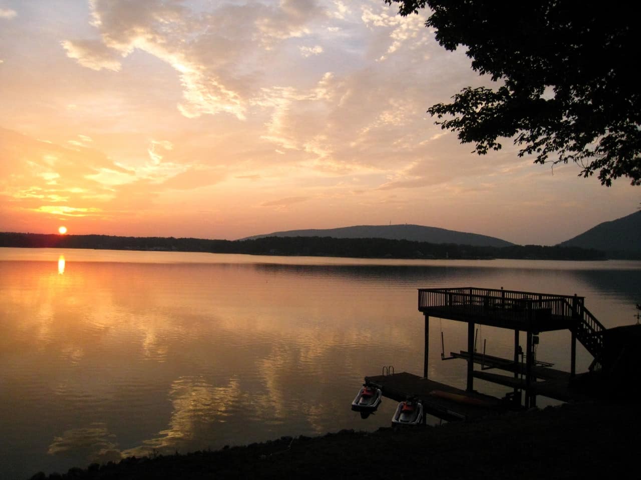 Smith Mountain Lake