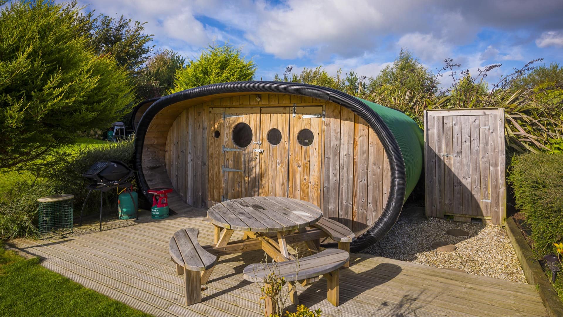 A guide to pod rentals and glamping pods