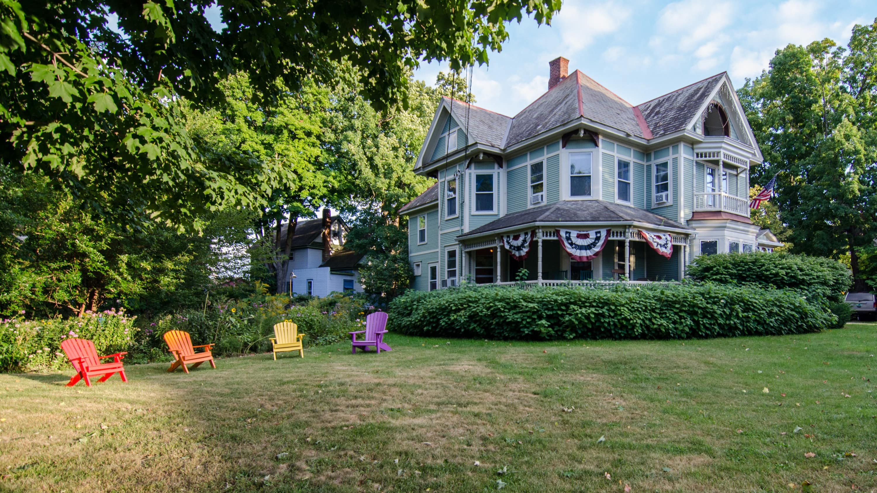 What’s so great about bed and breakfasts in Burlington, VT?