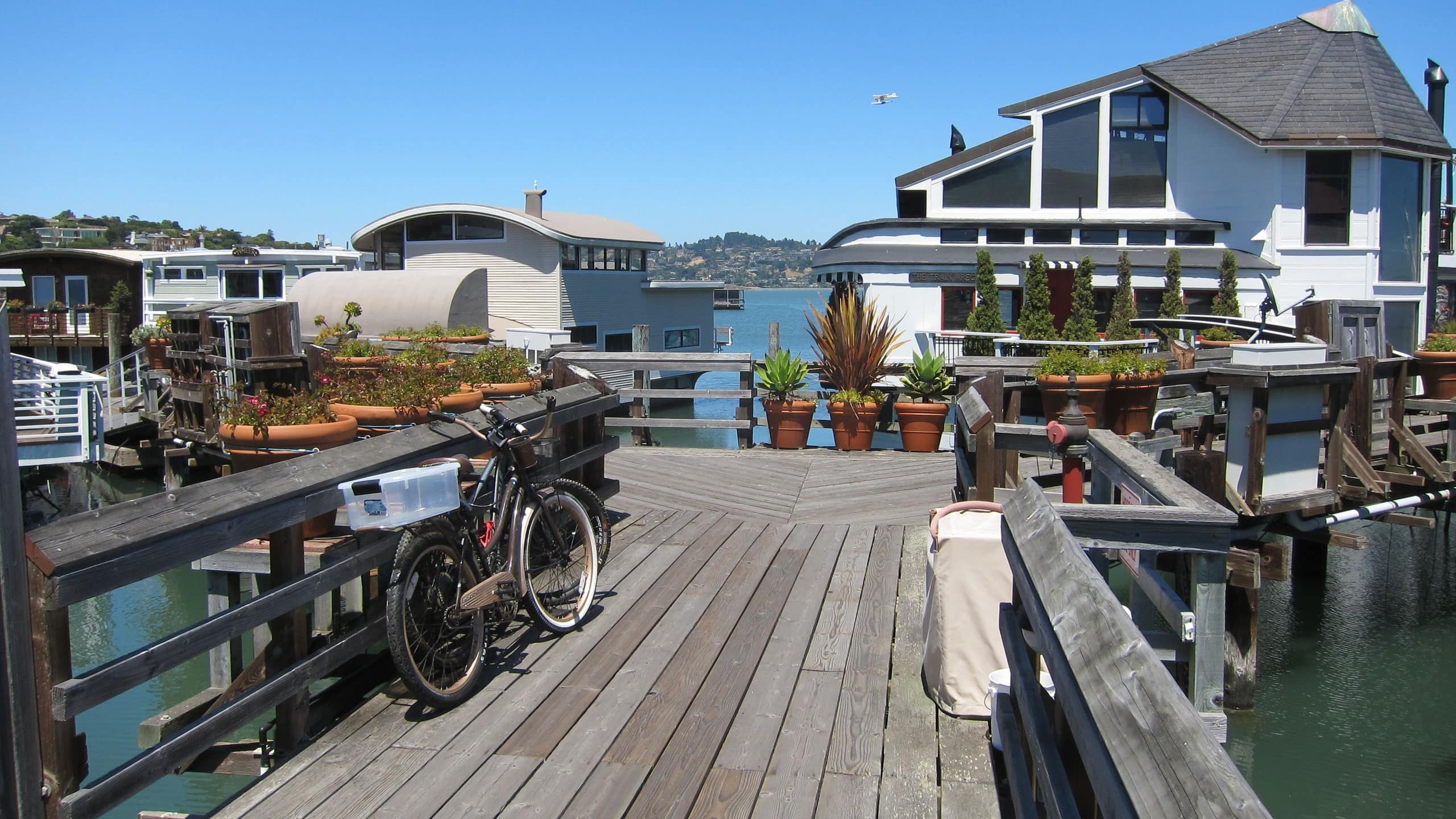 A quick guide to houseboat vacation rentals