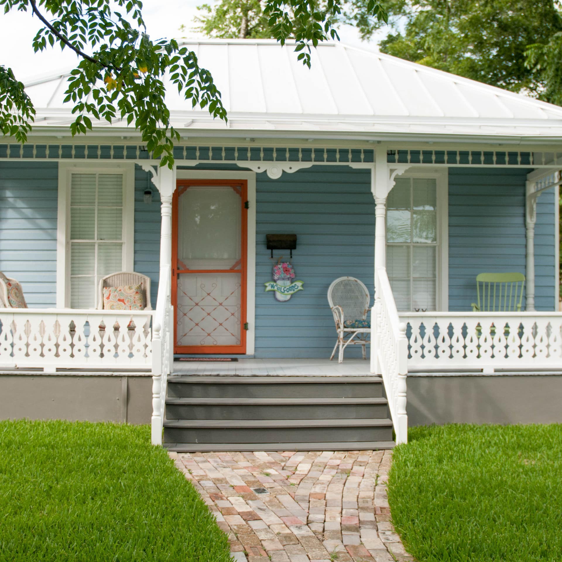 A charming rental cottage in San Antonio, Texas