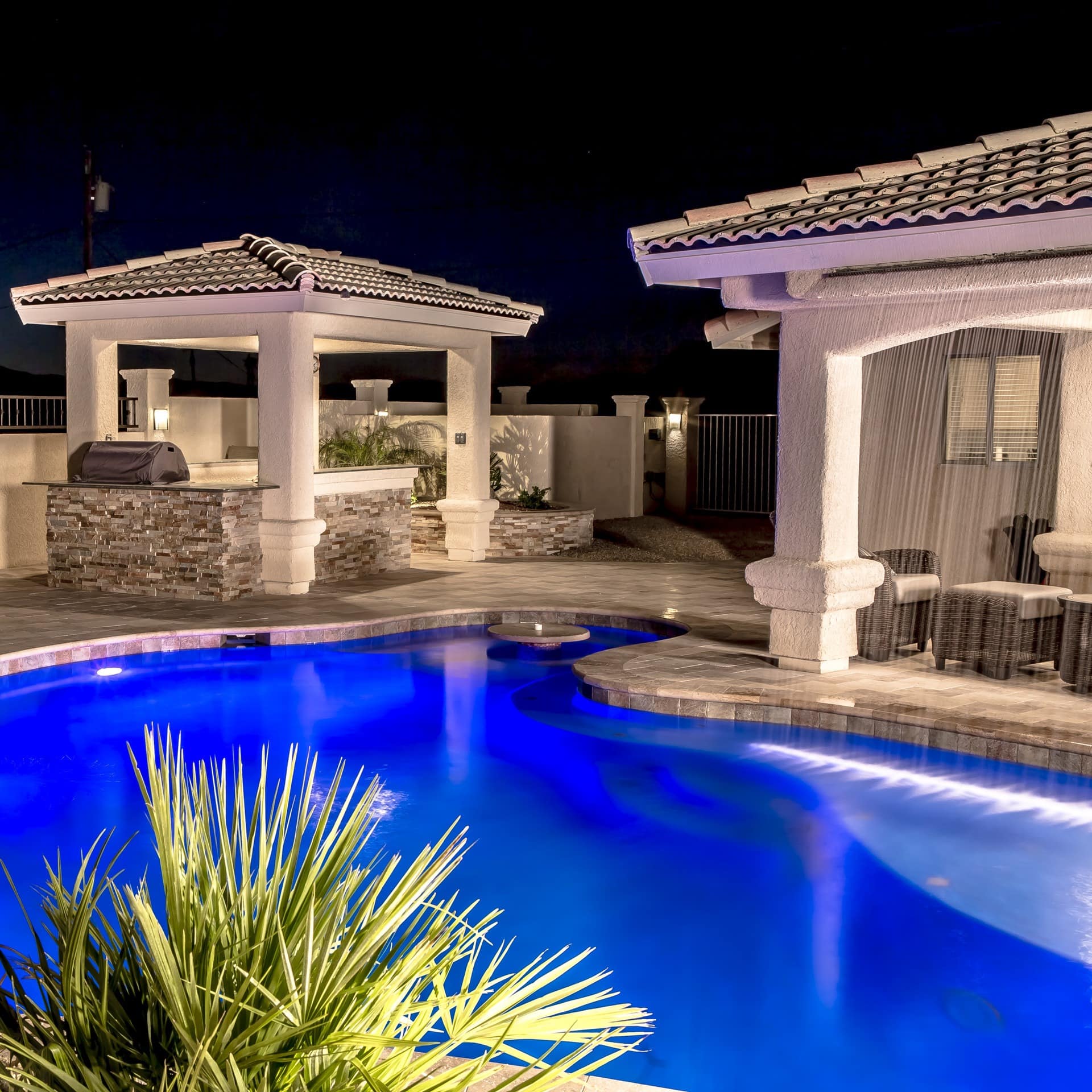 A Lake Havasu pool area with space for outdoor entertaining