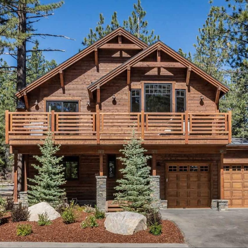 A vacation house rental on Mammoth Lakes' Sierra Star Golf Resort