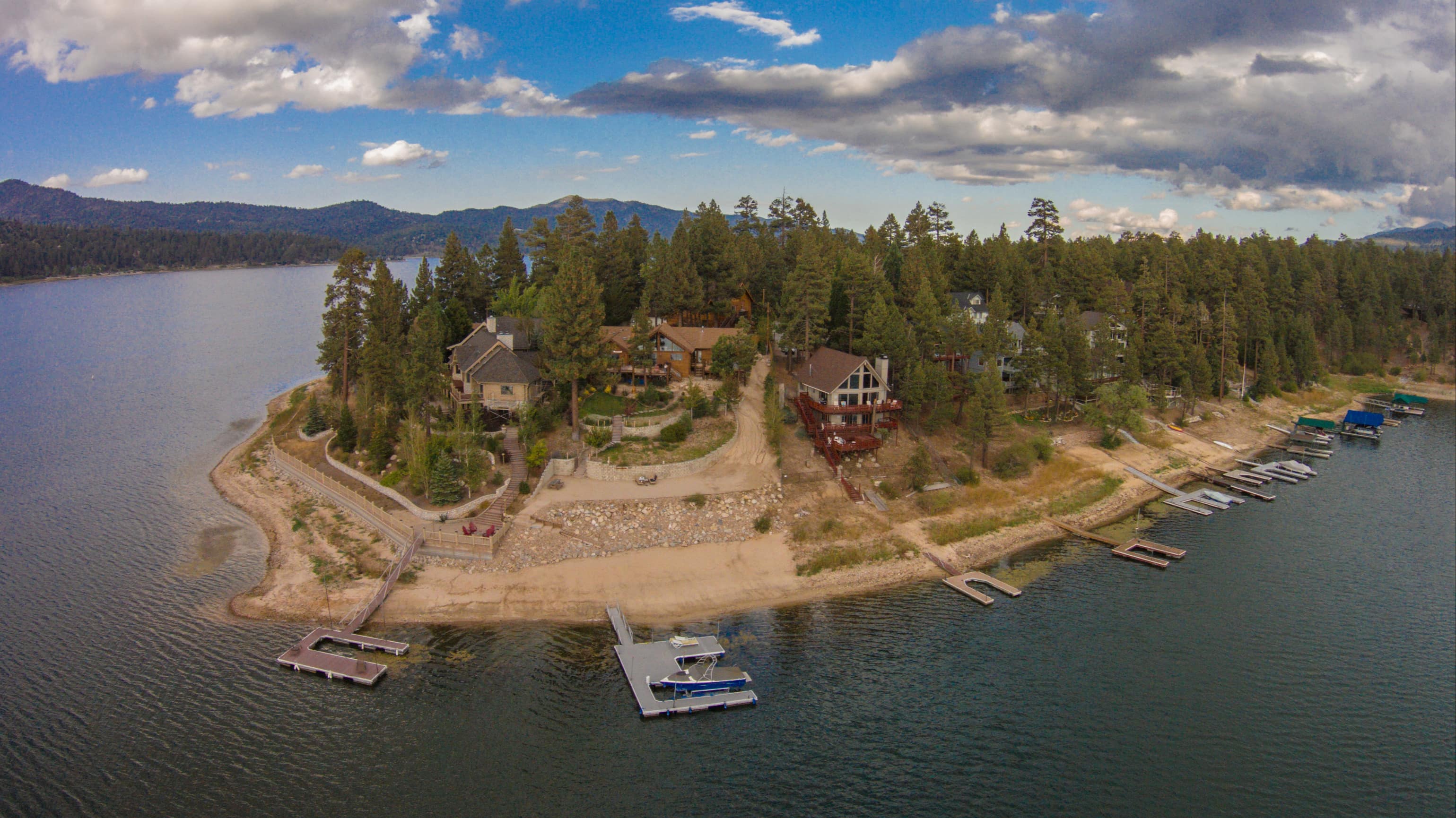 Where to find the best lakefront rentals in California