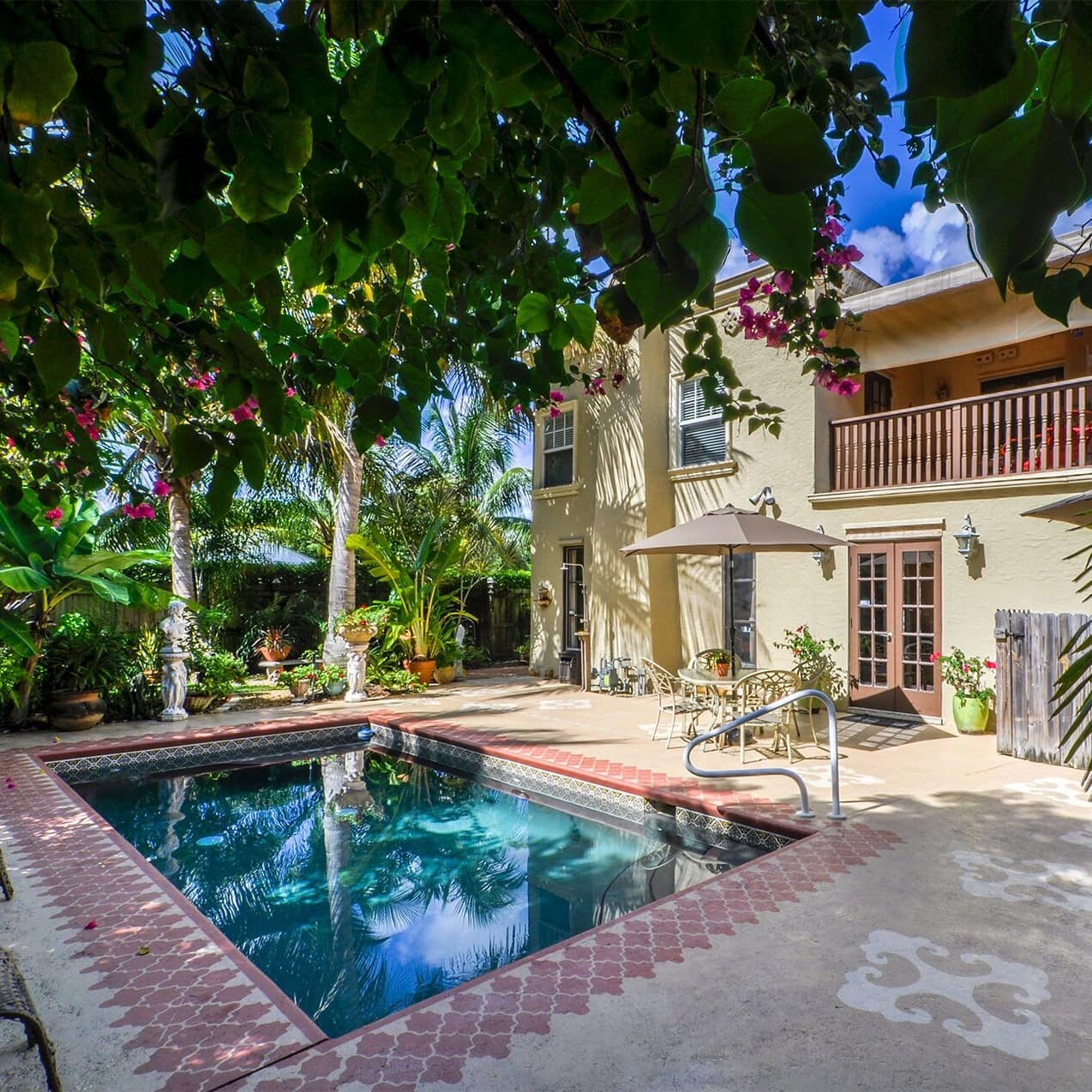 A Florida vacation rental with pool
